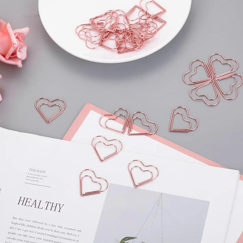 Mini paperclips in metal with heart