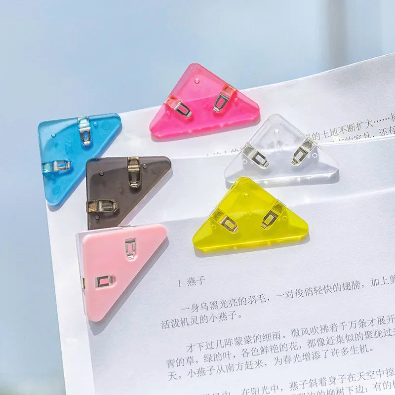 Kawaii triangular corner clips