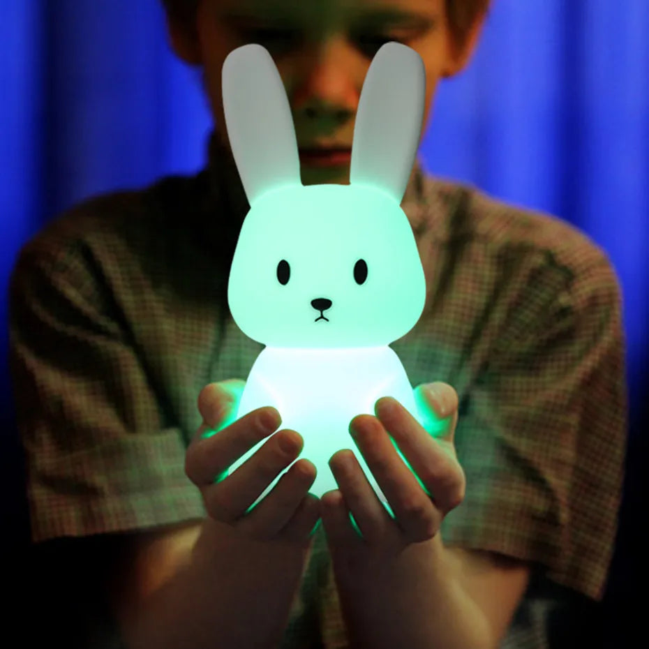 Lampka nocna Kawaii Królik z silikonu 