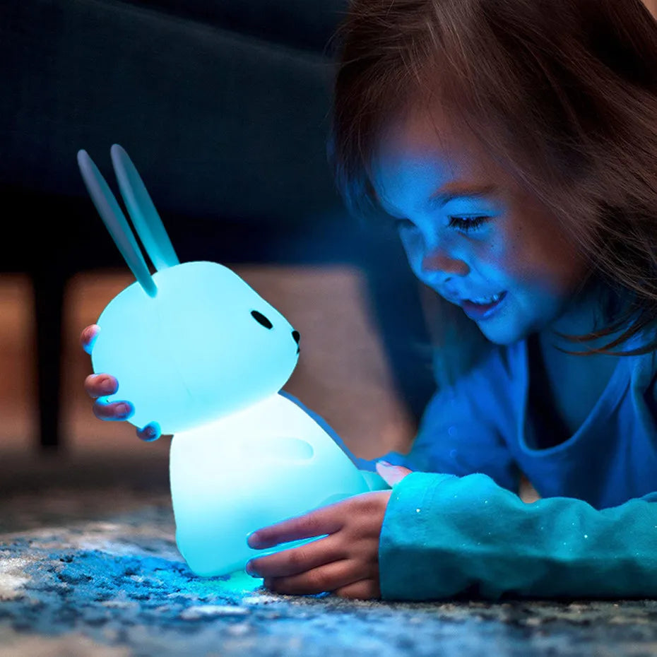 Lampka nocna Kawaii Królik z silikonu 