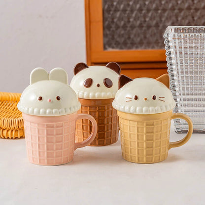 Uroczy ceramiczny kubek na kawę 