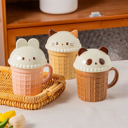 Uroczy ceramiczny kubek na kawę 